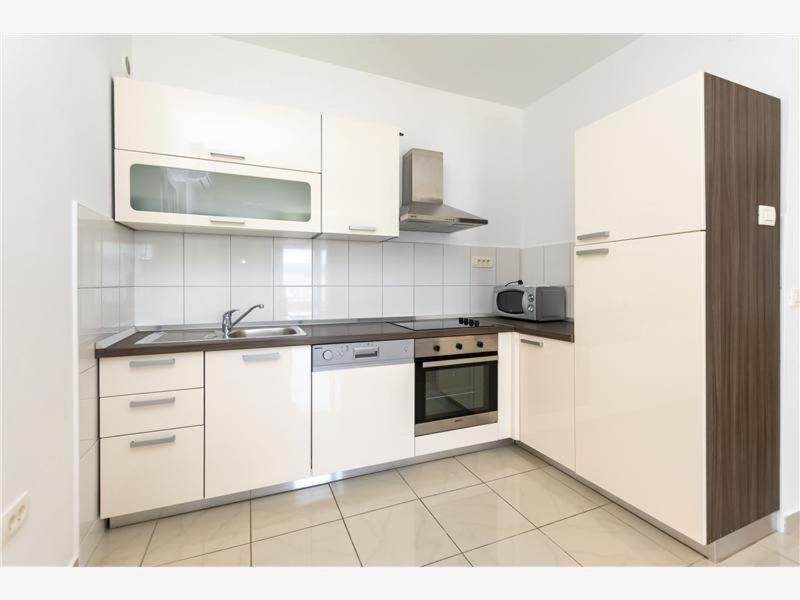 Apartmani Livajic Duce Bagian luar foto