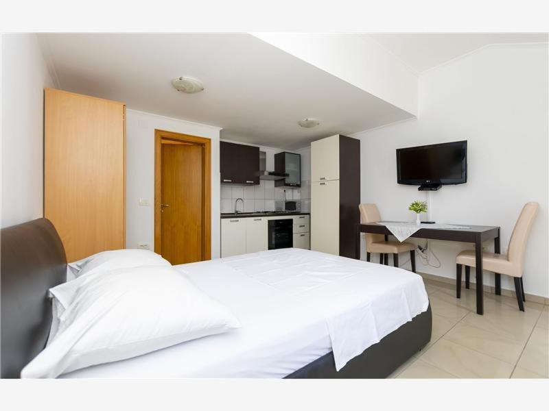 Apartmani Livajic Duce Bagian luar foto
