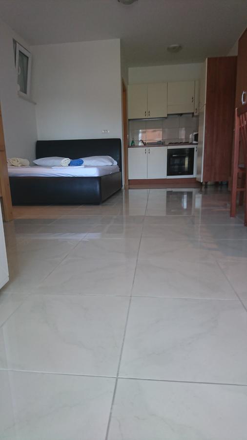 Apartmani Livajic Duce Bagian luar foto